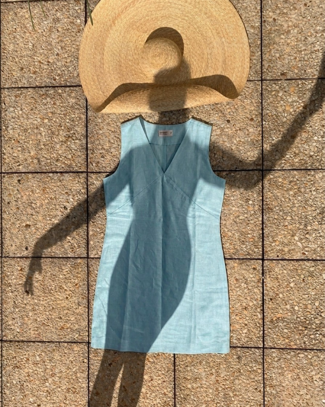 BLUE LAGOON SHIFT